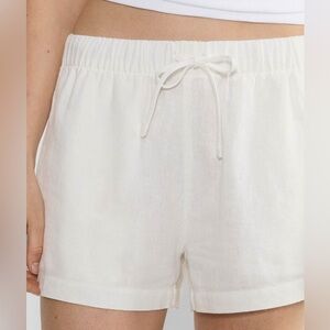 Aritzia White Linen Sontag Shorts
